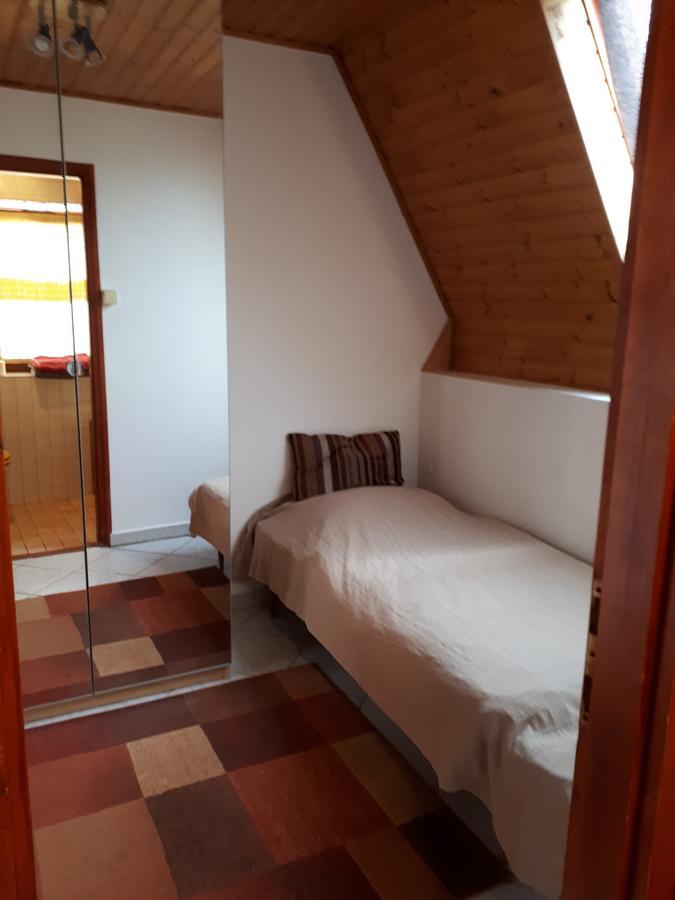 Attila-Apartman Budaoers Exterior foto